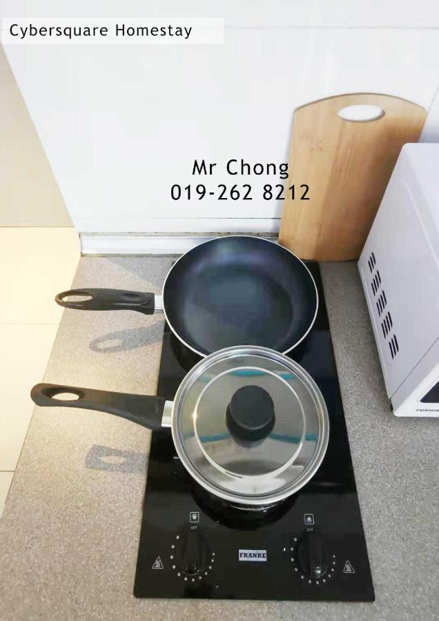 Cybersqaure Studio Suites With Netfilx @10 Min Walking Distance To Mcd Cyberjaya Exteriör bild