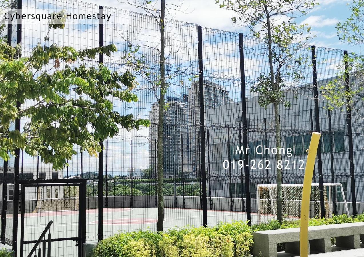 Cybersqaure Studio Suites With Netfilx @10 Min Walking Distance To Mcd Cyberjaya Exteriör bild