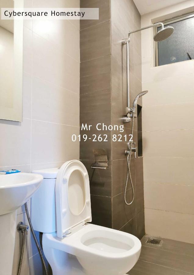 Cybersqaure Studio Suites With Netfilx @10 Min Walking Distance To Mcd Cyberjaya Exteriör bild